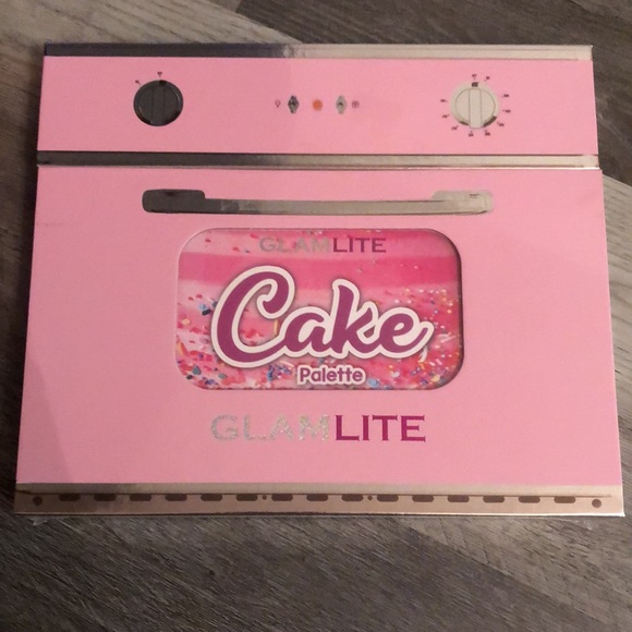 Glamlite Cake Palette 20 Pan Eyeshadow Palette Sealed 27g NIB - Picture 2 of 13